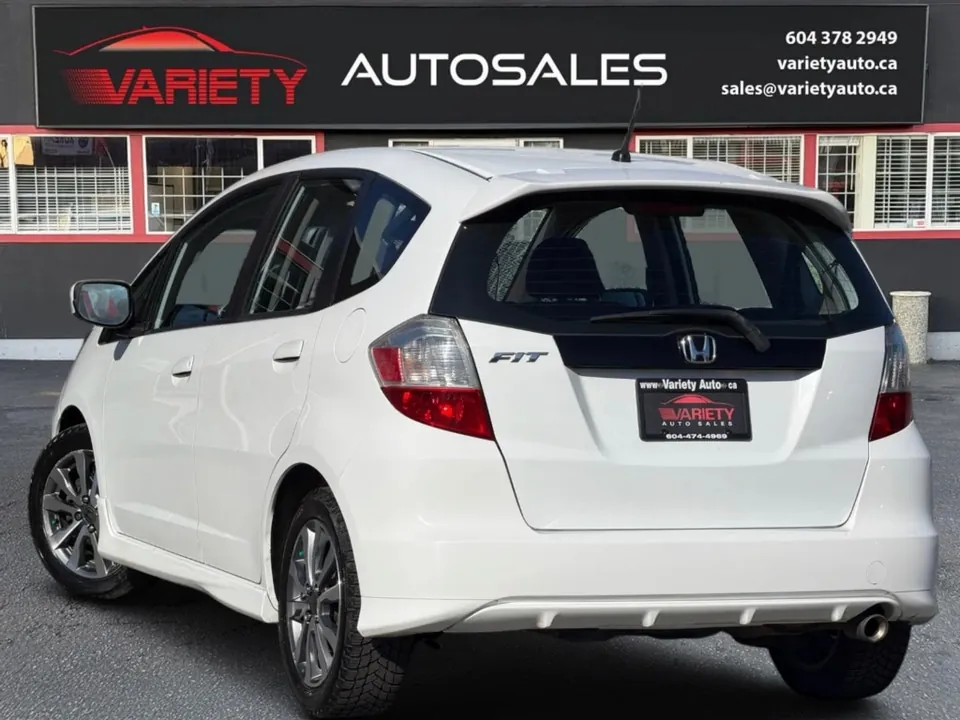 Honda Fit 2012 photo 3