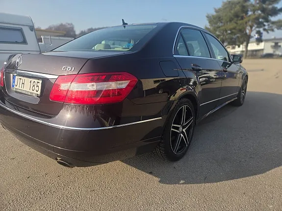 Mercedes-Benz E350 2010 photo 3