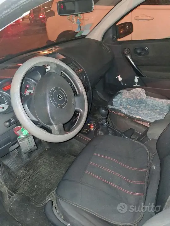 Renault Megane 2005 photo 5