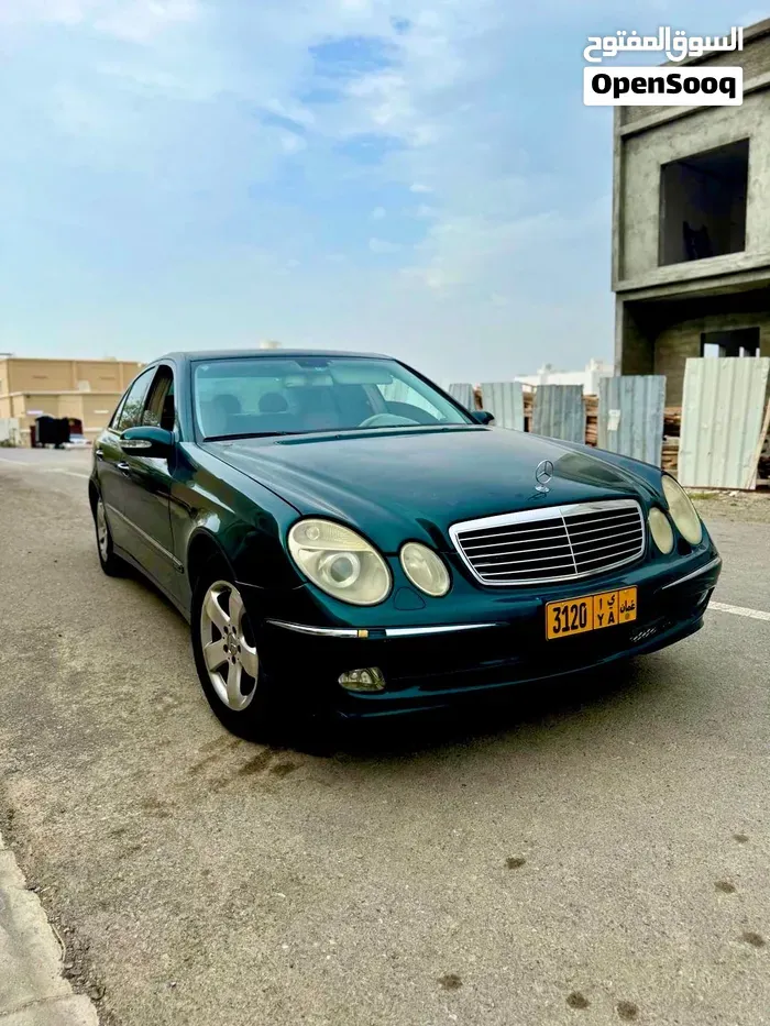 Mercedes-Benz E-Class 2003 photo 2