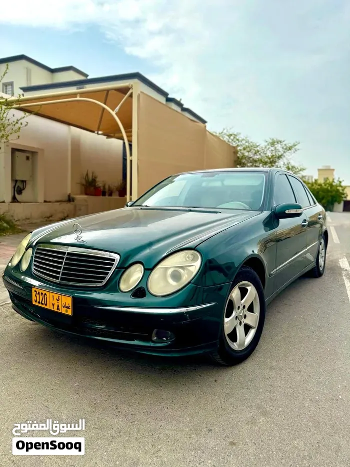 Mercedes-Benz E-Class 2003 photo 4