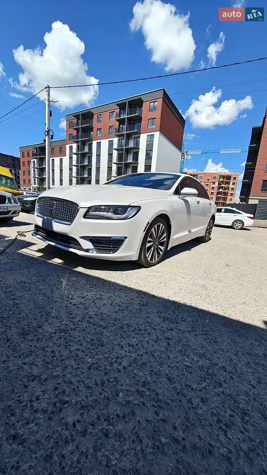 Lincoln Mkz 2017 photo 2