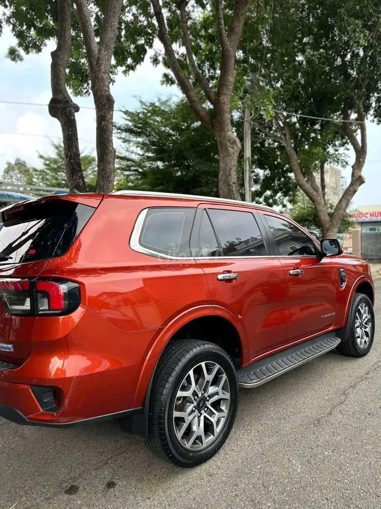 Ford Everest 2022 photo 4