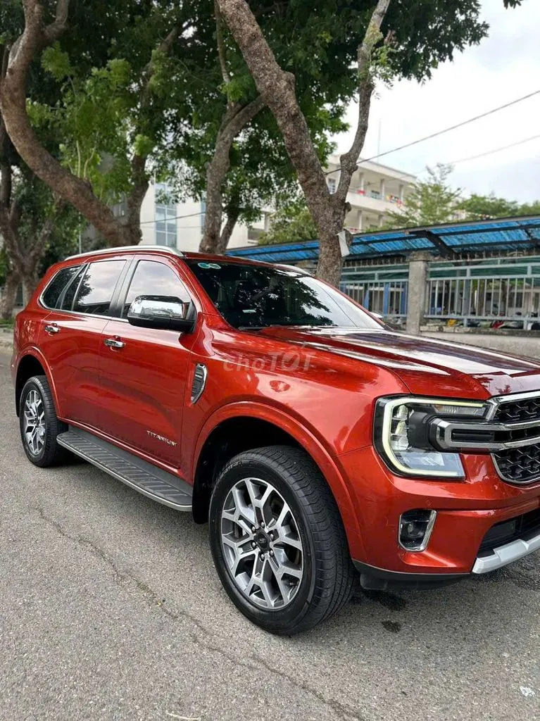 Ford Everest 2022 photo 5