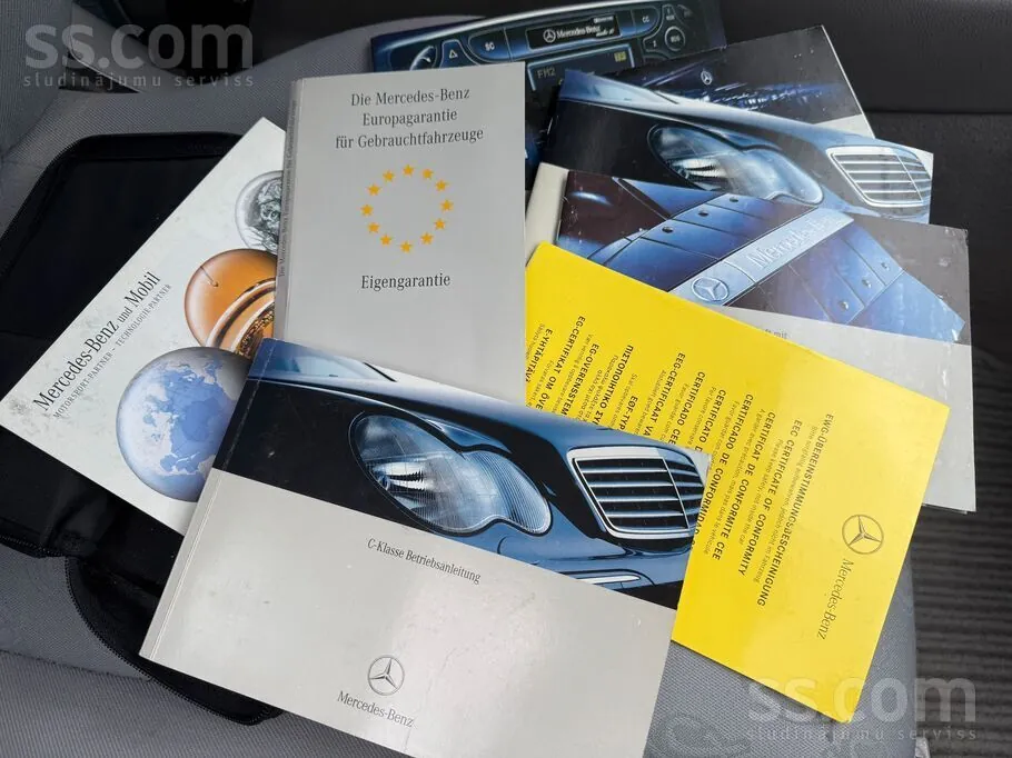 Mercedes-Benz C200 2003 photo 4