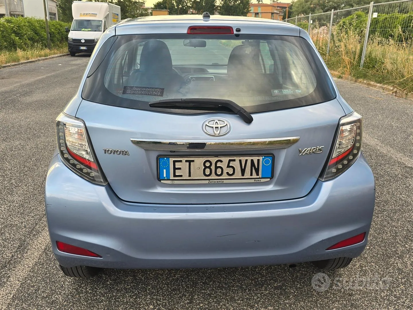 Toyota Yaris 2014 photo 4