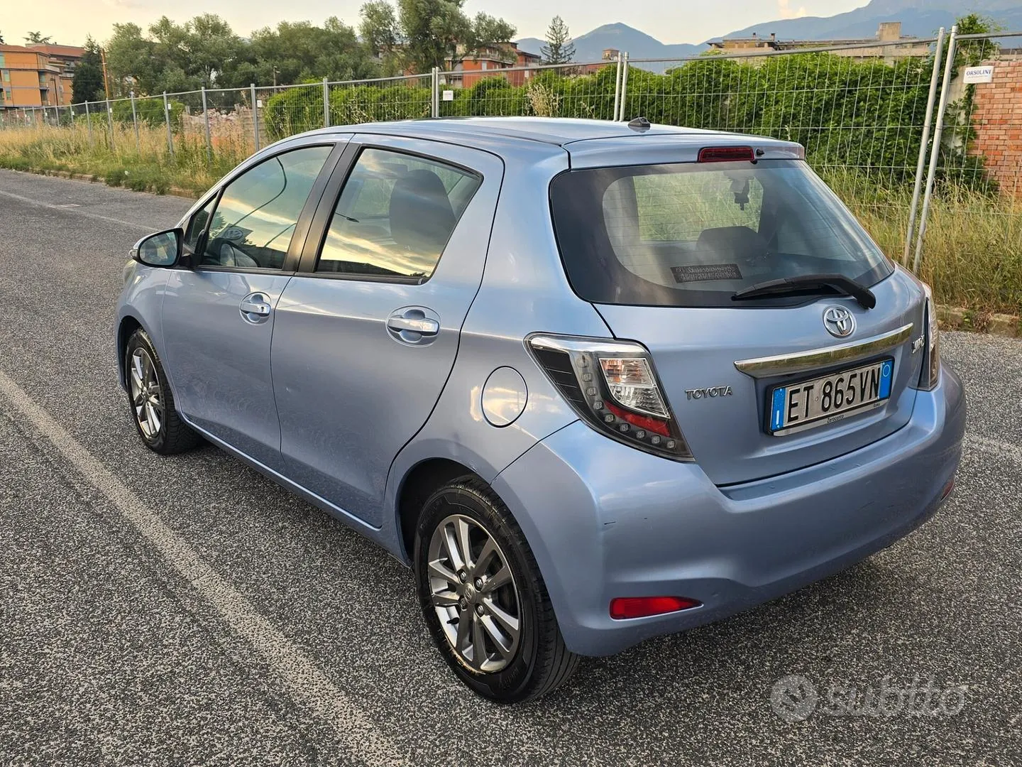 Toyota Yaris 2014 photo 5