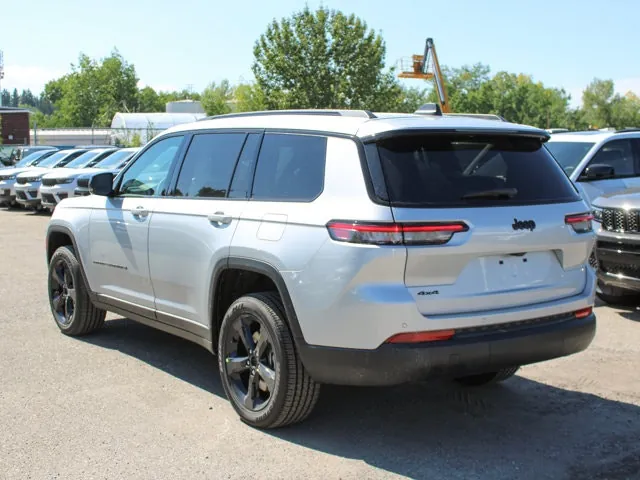 Jeep Grand Cherokee L 2025 photo 3