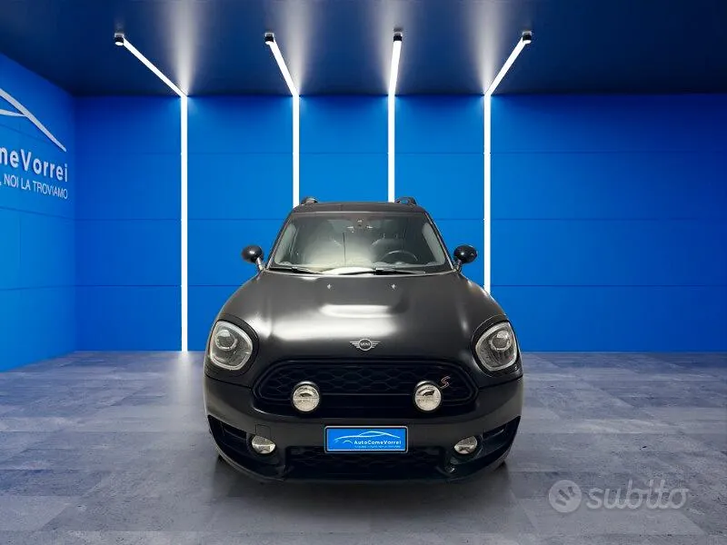 Mini Countryman 2018 photo 2