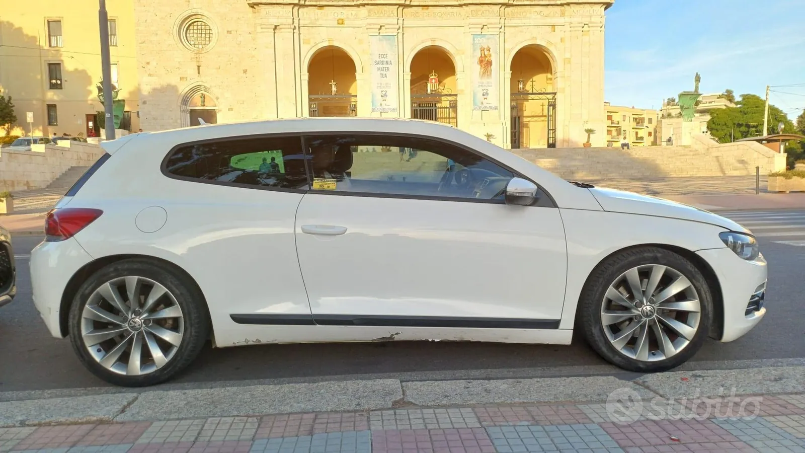 Volkswagen Scirocco 2009 photo 4