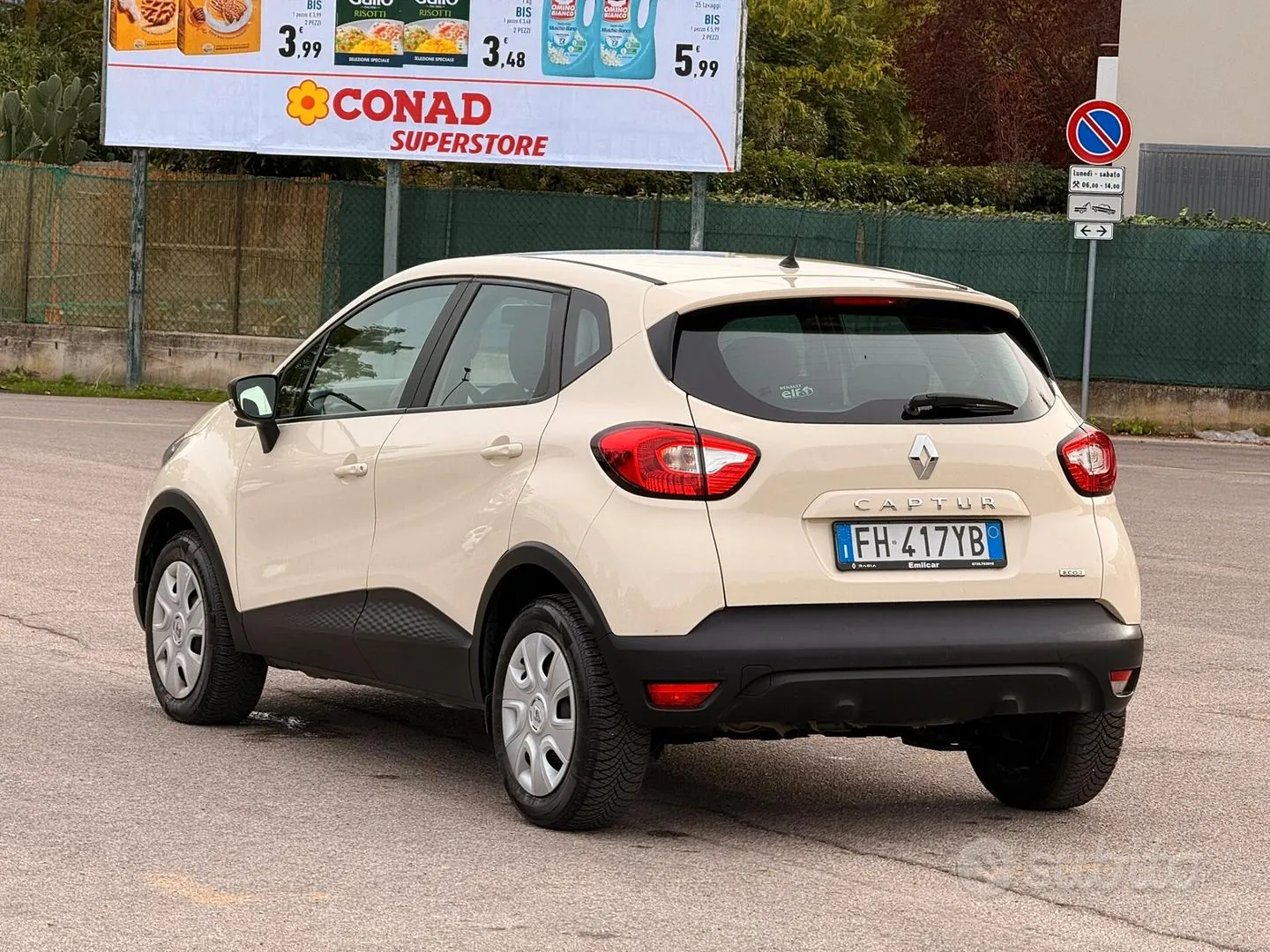 Renault Captur 2017 photo 2