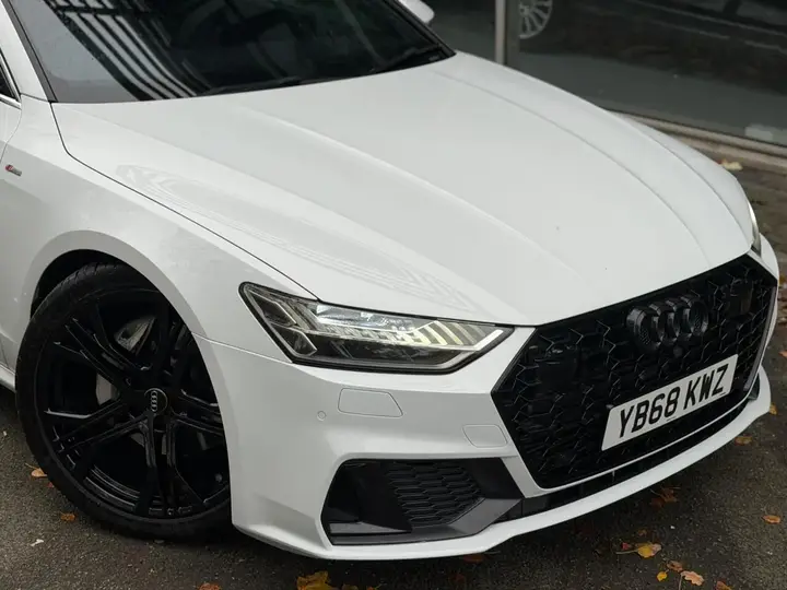 Audi A7 2018 photo 2