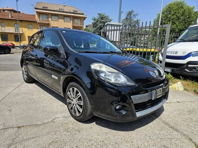 Renault Clio 2012 photo 3