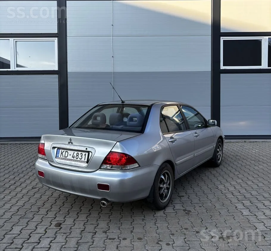 Mitsubishi Lancer 2006 photo 4