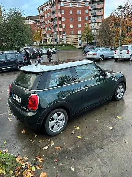 Mini Cooper D 2017 photo 2