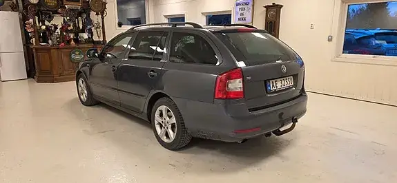 Skoda Octavia 2012 photo 5
