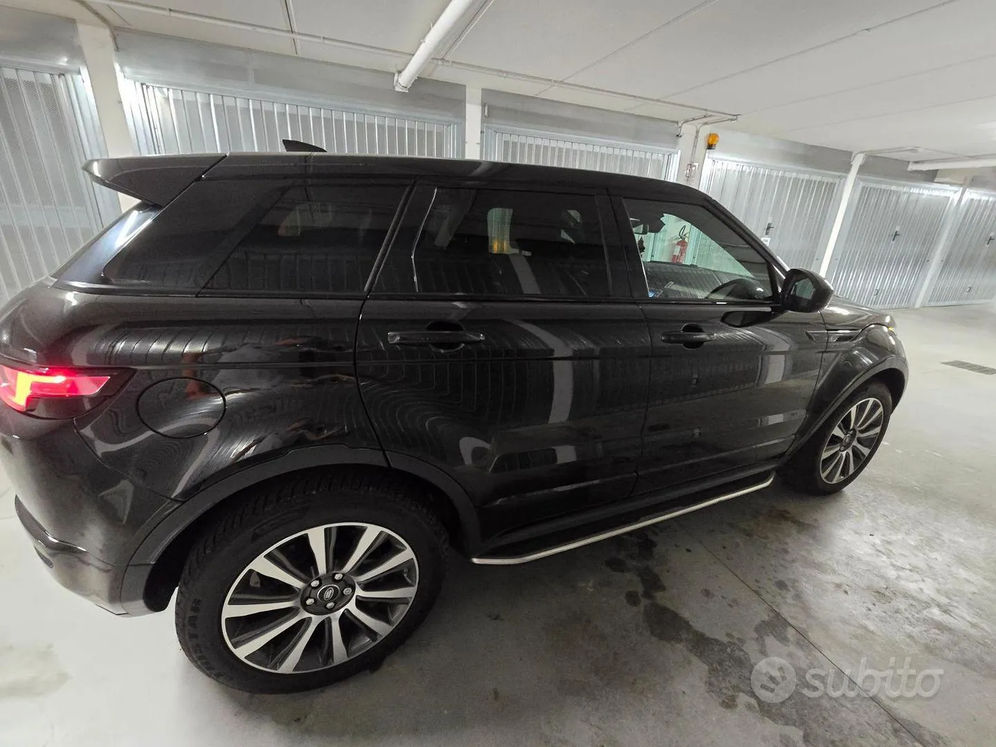 Land Rover Range Rover Evoque 2017 photo 5
