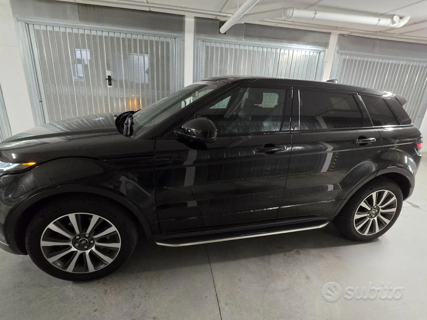 Land Rover Range Rover Evoque 2017 photo 3