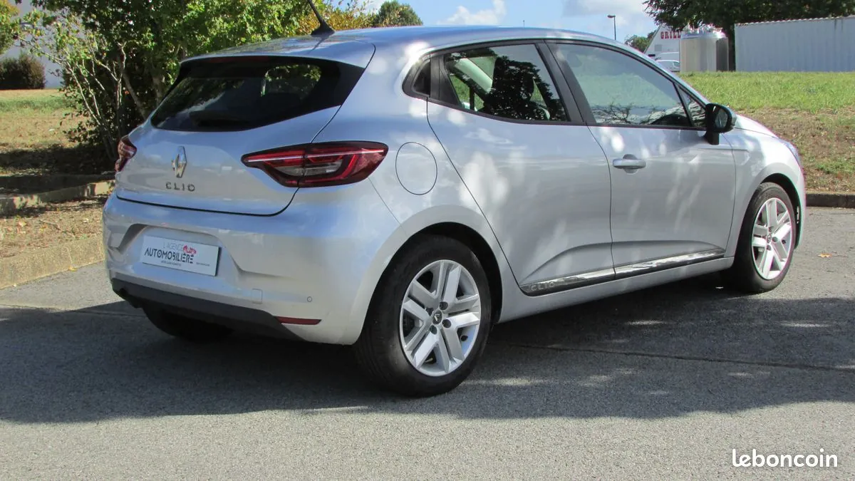 Renault Clio 2021 photo 5