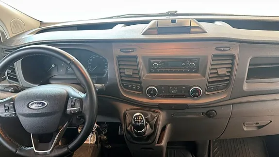 Ford Custom 2022 photo 4
