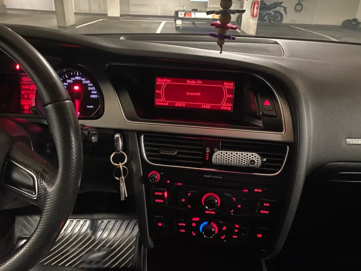 Audi A5 2010 photo 2