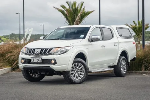 Mitsubishi Triton