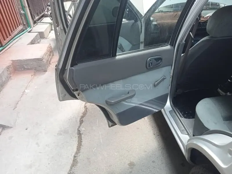 Suzuki Cultus