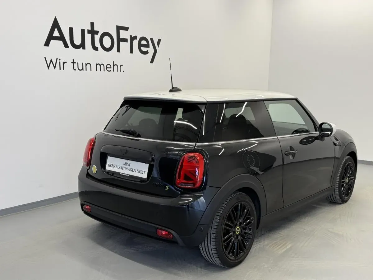 Mini Cooper Se 2022 photo 2