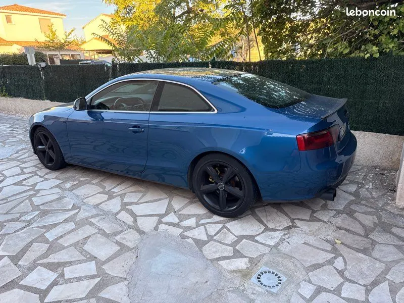 Audi A5 2008 photo 2