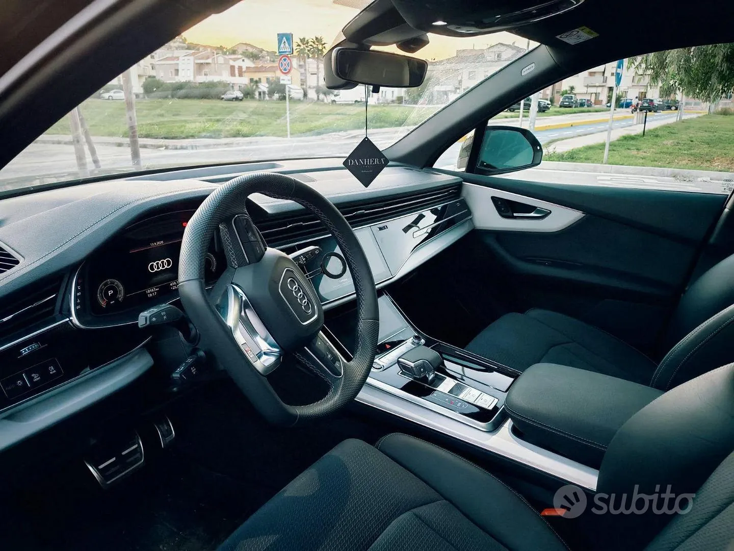 Audi Q7 2024 photo 3