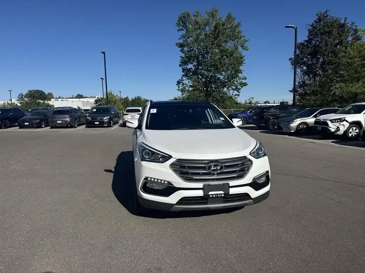 Hyundai Santa Fe 2017 photo 2