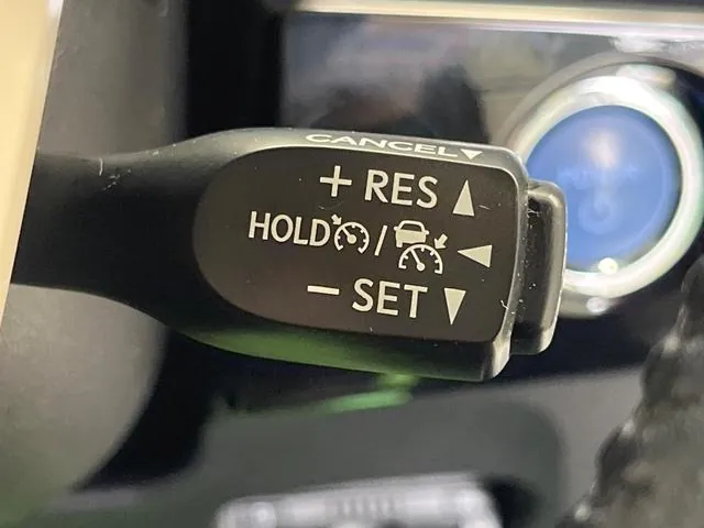Toyota Prius 2017 photo 5