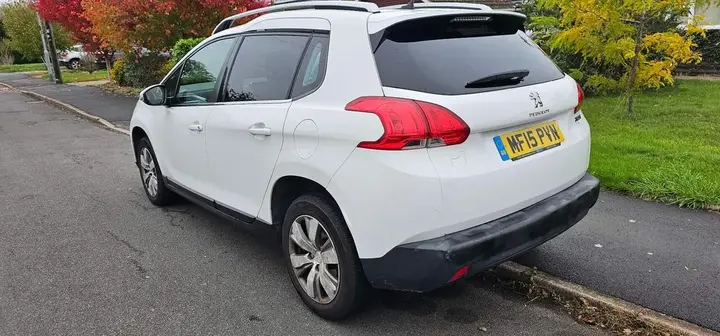 Peugeot 2008 2015 photo 4
