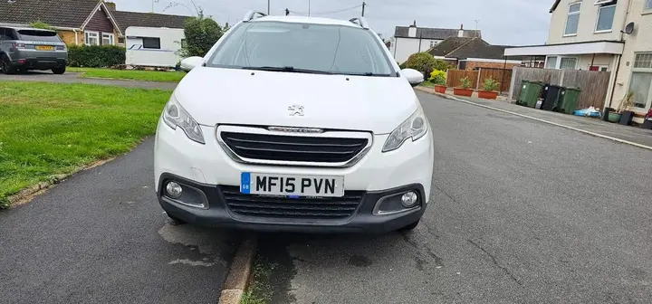 Peugeot 2008 2015 photo 2