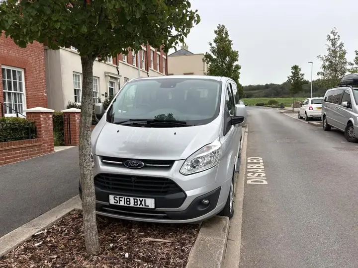 Ford Tourneo Custom 2018 photo 3