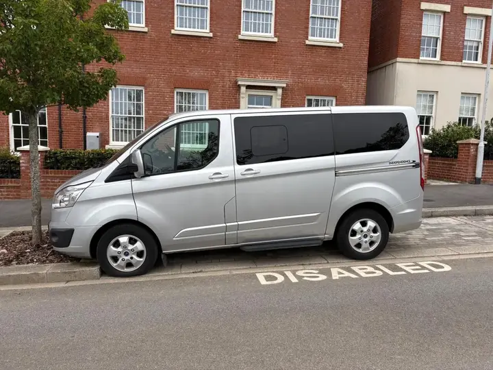 Ford Tourneo Custom