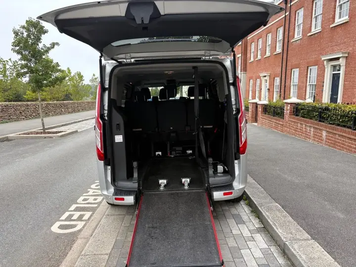 Ford Tourneo Custom 2018 photo 5