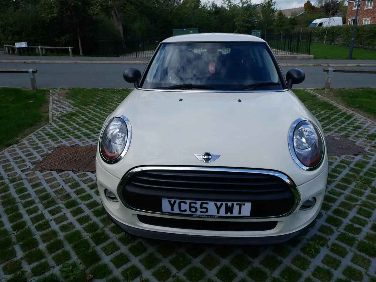 Mini One 2015 photo 4