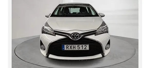 Toyota Yaris 2014 photo 2