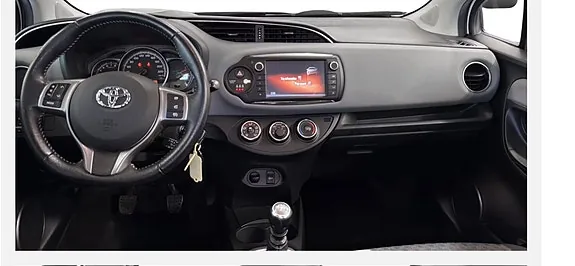Toyota Yaris 2014 photo 5
