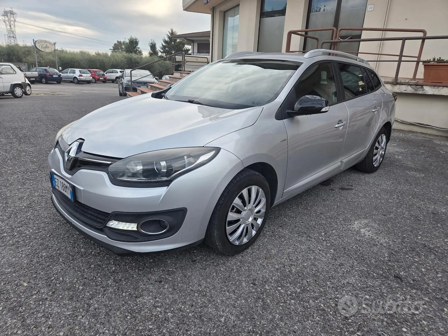 Renault Megane 2015 photo 3