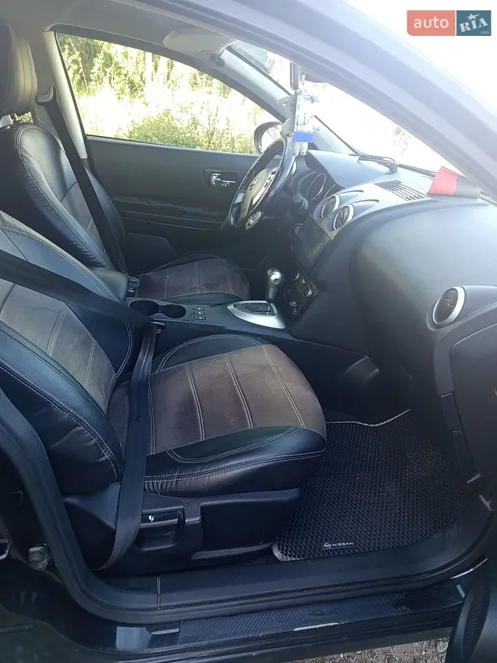 Nissan Qashqai 2009 photo 4