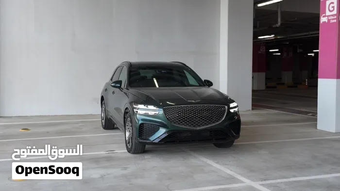 Genesis Gv70