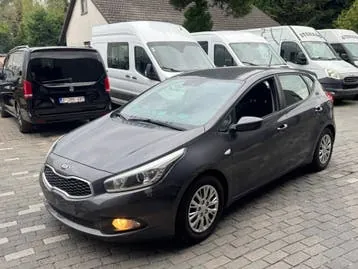 Kia Pro Cee D 2015 photo 3