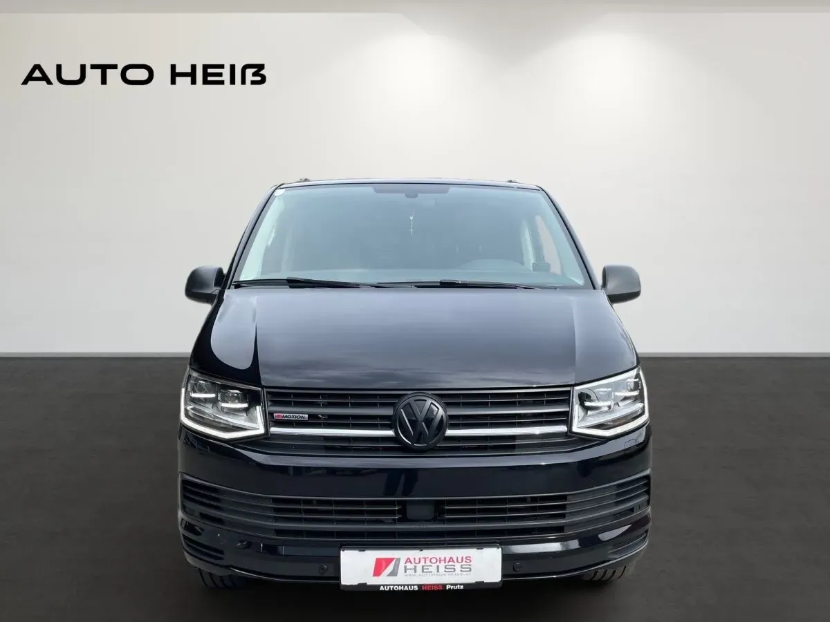Volkswagen Multivan 2018 photo 2