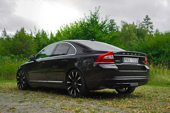 Volvo S80 2011 photo 2