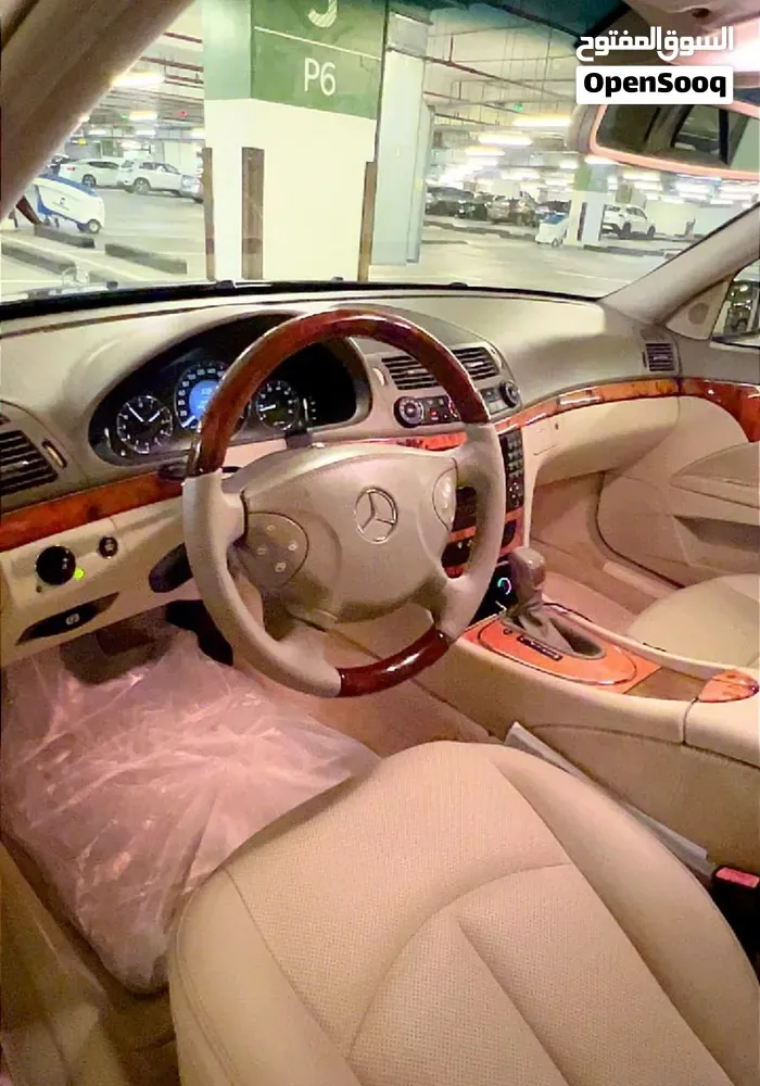 Mercedes-Benz E-Class 2006 photo 2