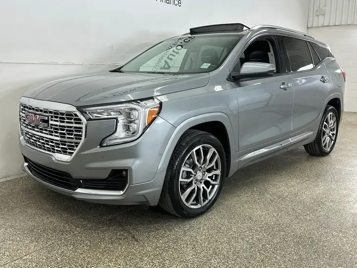GMC Terrain 2024 photo 4