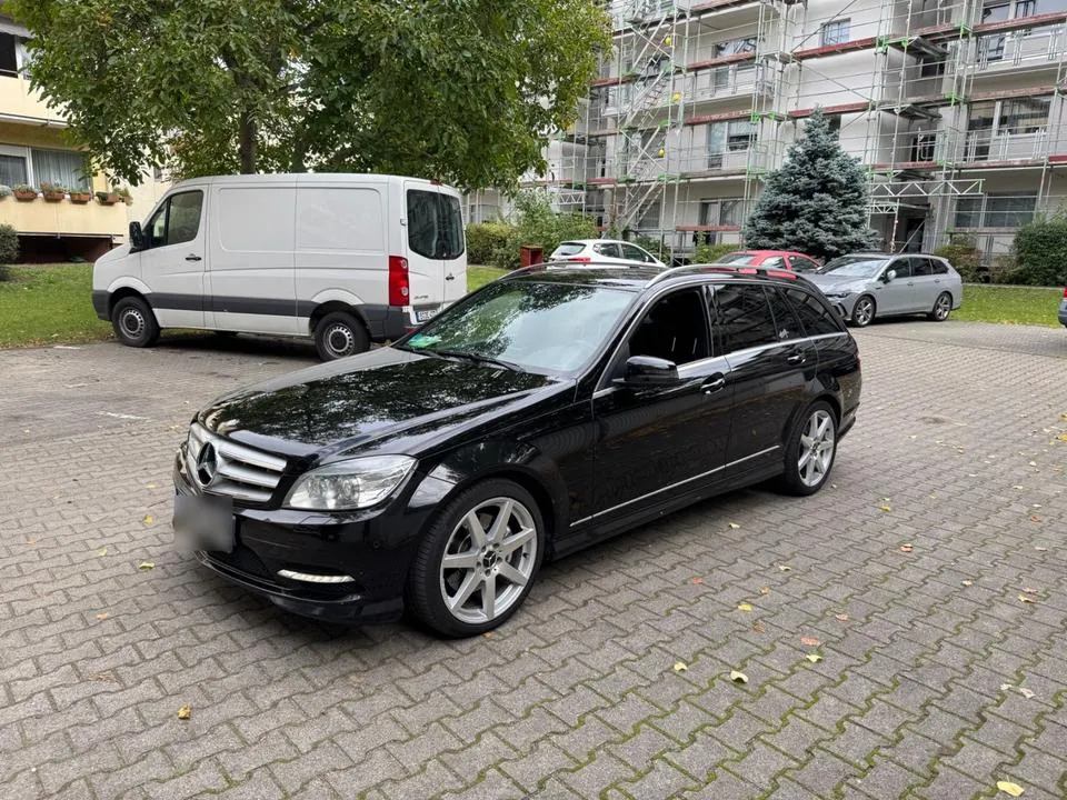 Mercedes-Benz S204