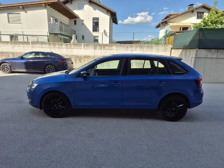 Skoda Rapid 2015 photo 3